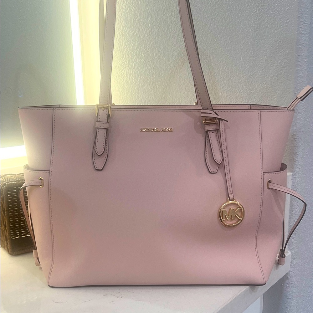 Michael Kors Blush light Pink Tote / laptop bag NWT $428 retail